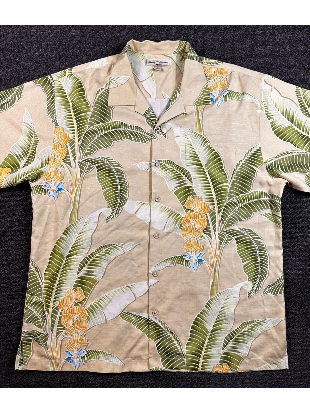 Tommy Bahama 100% Silk Button Down Sz XL Yellow Banana Trees